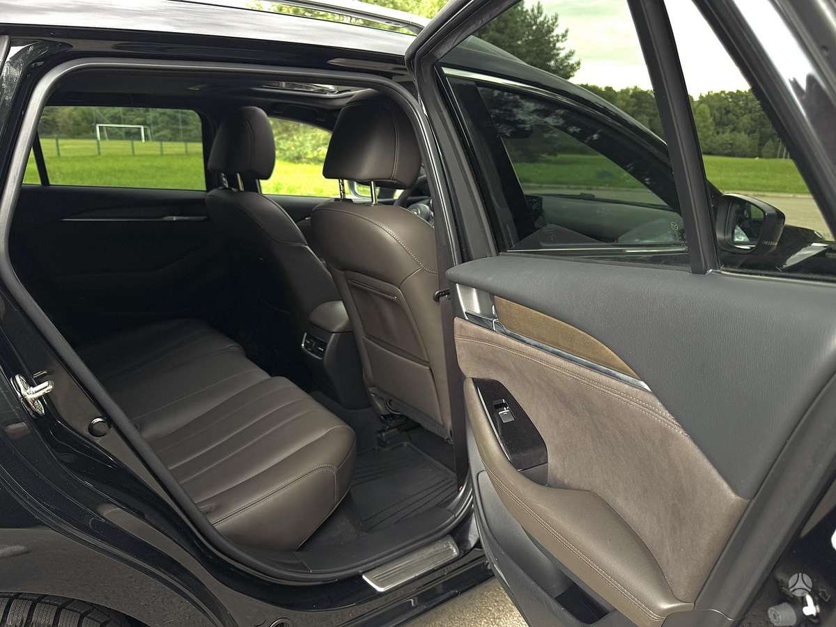 Mazda 6, 2.2 l., universalas