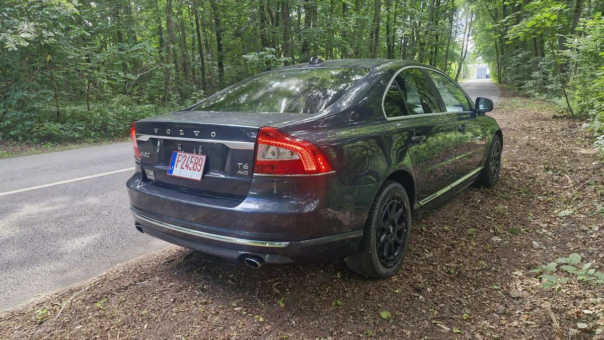 Volvo S80, 3.0 l., Седан