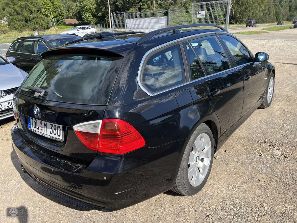 BMW 325, 2.5 l., Универсал