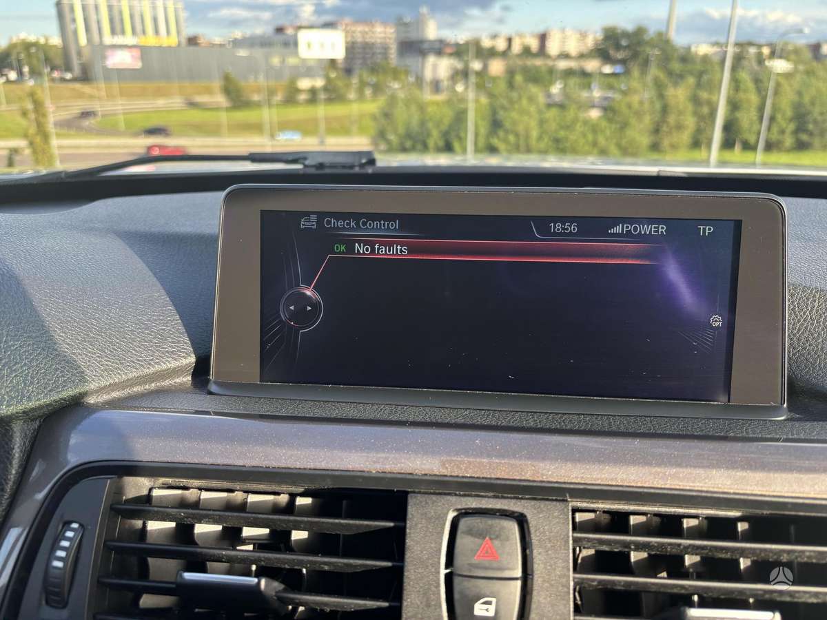 BMW 318, 2.0 l., Универсал