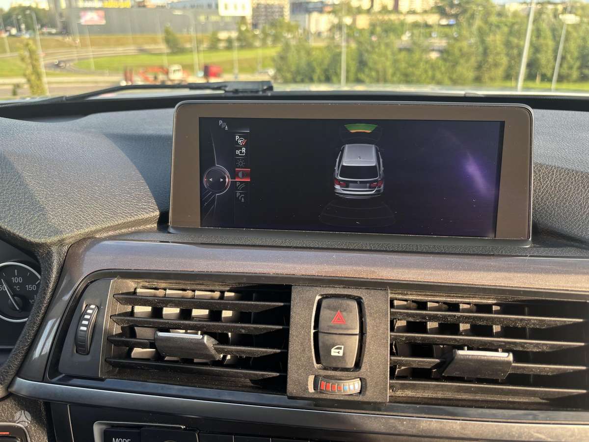 BMW 318, 2.0 l., Универсал