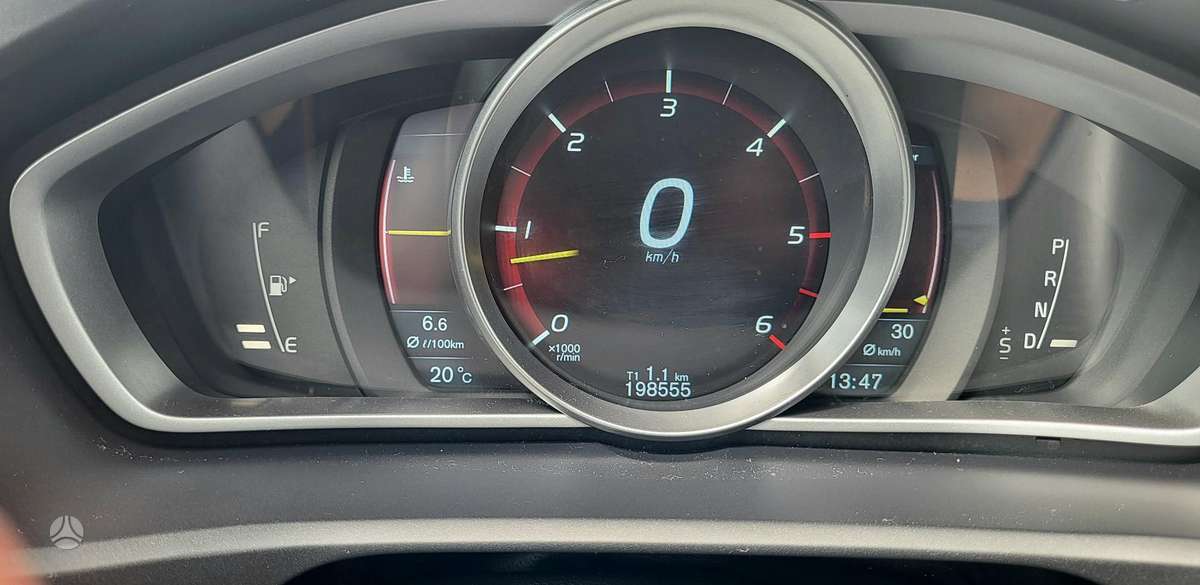 Volvo V40, 2.0 l., Хэтчбек