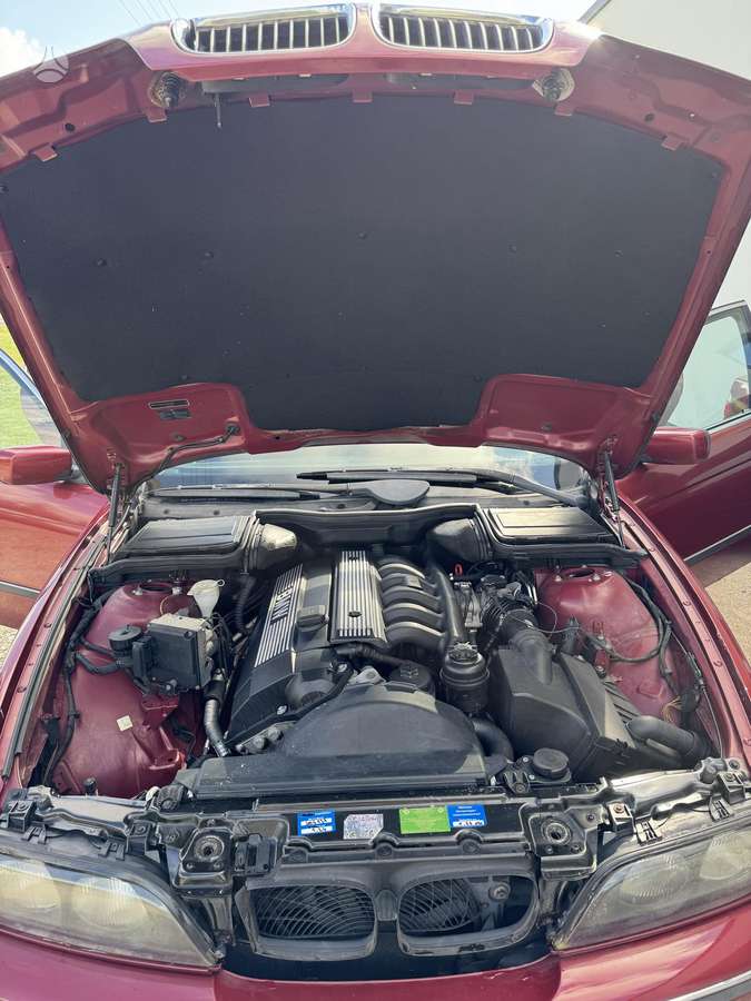 BMW 520, 2.0 l., Седан