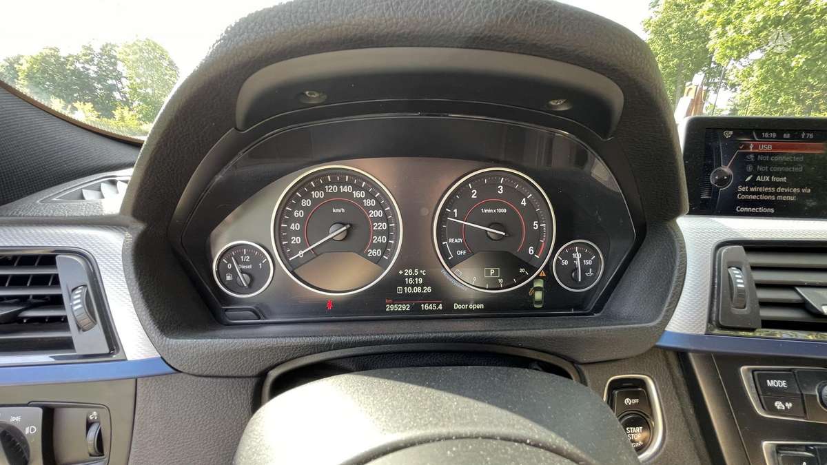 BMW 320, 2.0 l., Седан