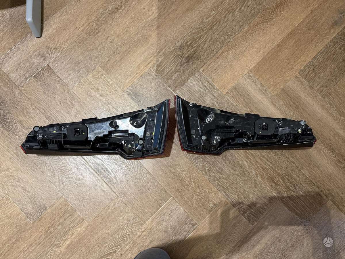 Audi Q5, 80A945075B  80A945076B, lights