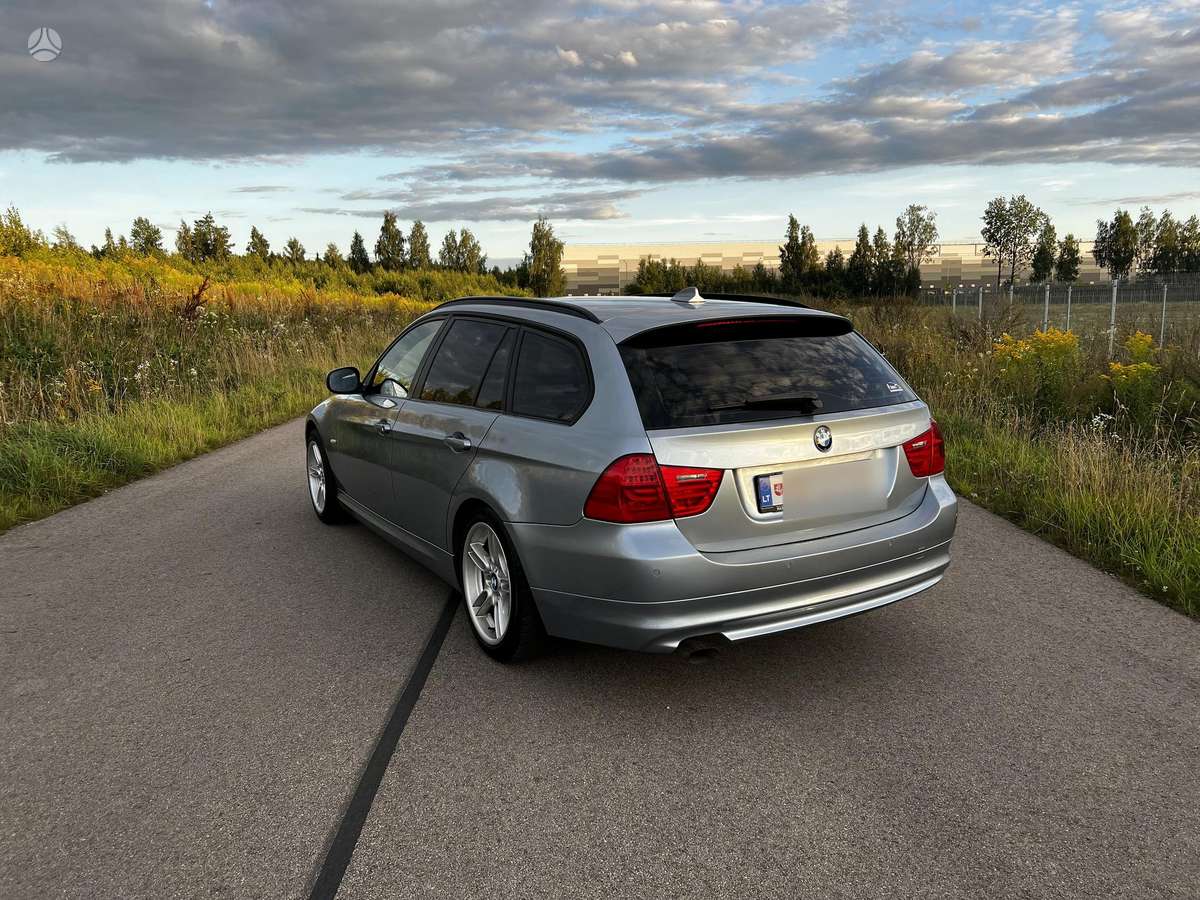 BMW 318, 2.0 l., Универсал