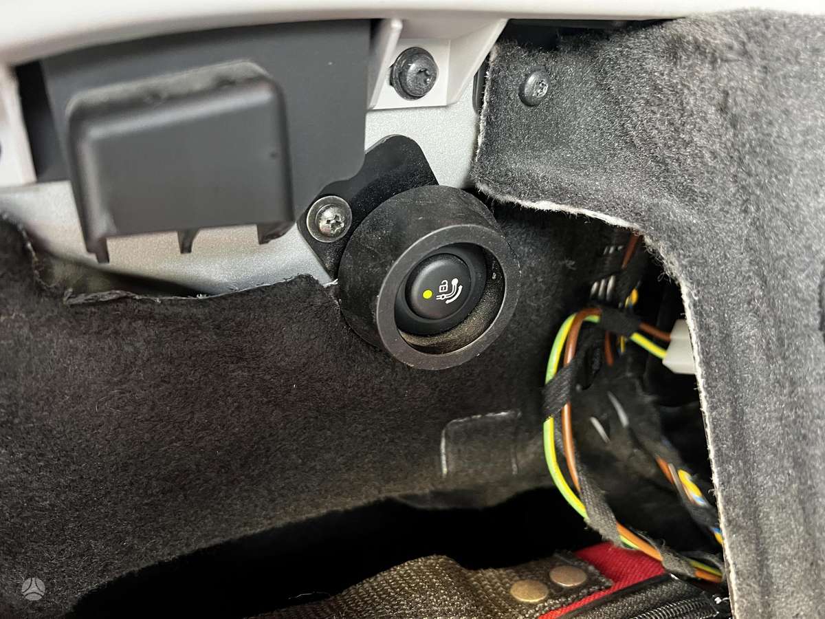 BMW 318, 2.0 l., Универсал