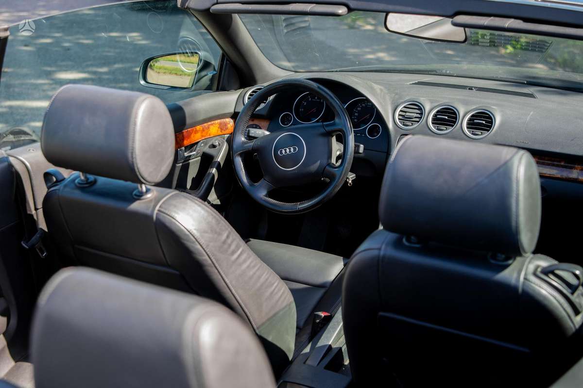 Audi A4, 3.0 l., convertible