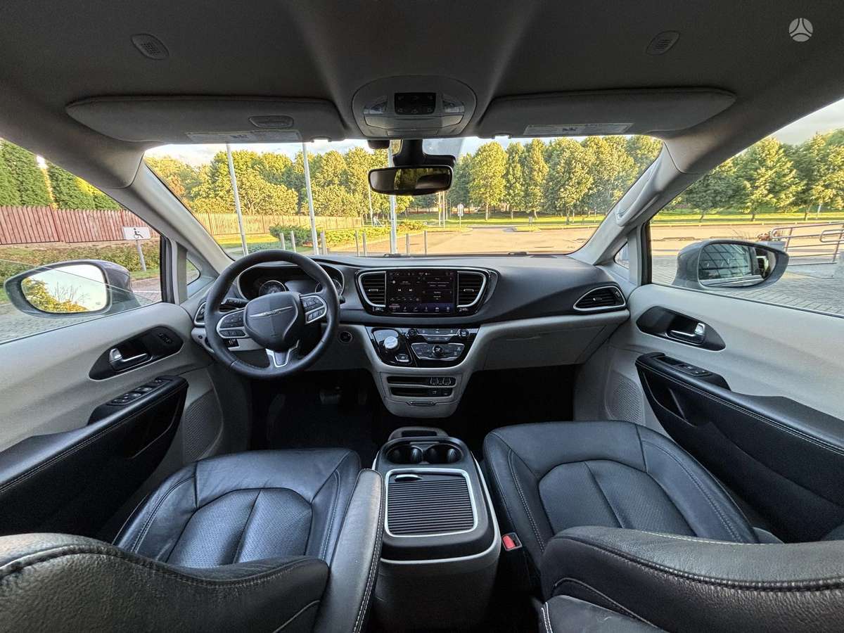 Chrysler Pacifica, 3.6 l., Минивэн