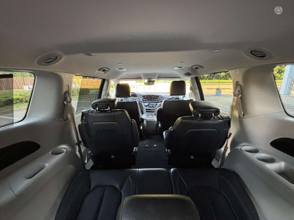 Chrysler Pacifica, 3.6 l., Минивэн