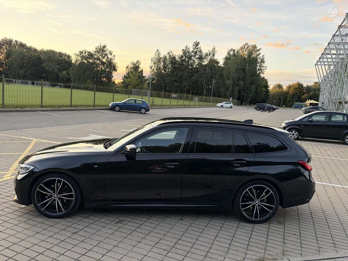 BMW 320, 2.0 l., wagon