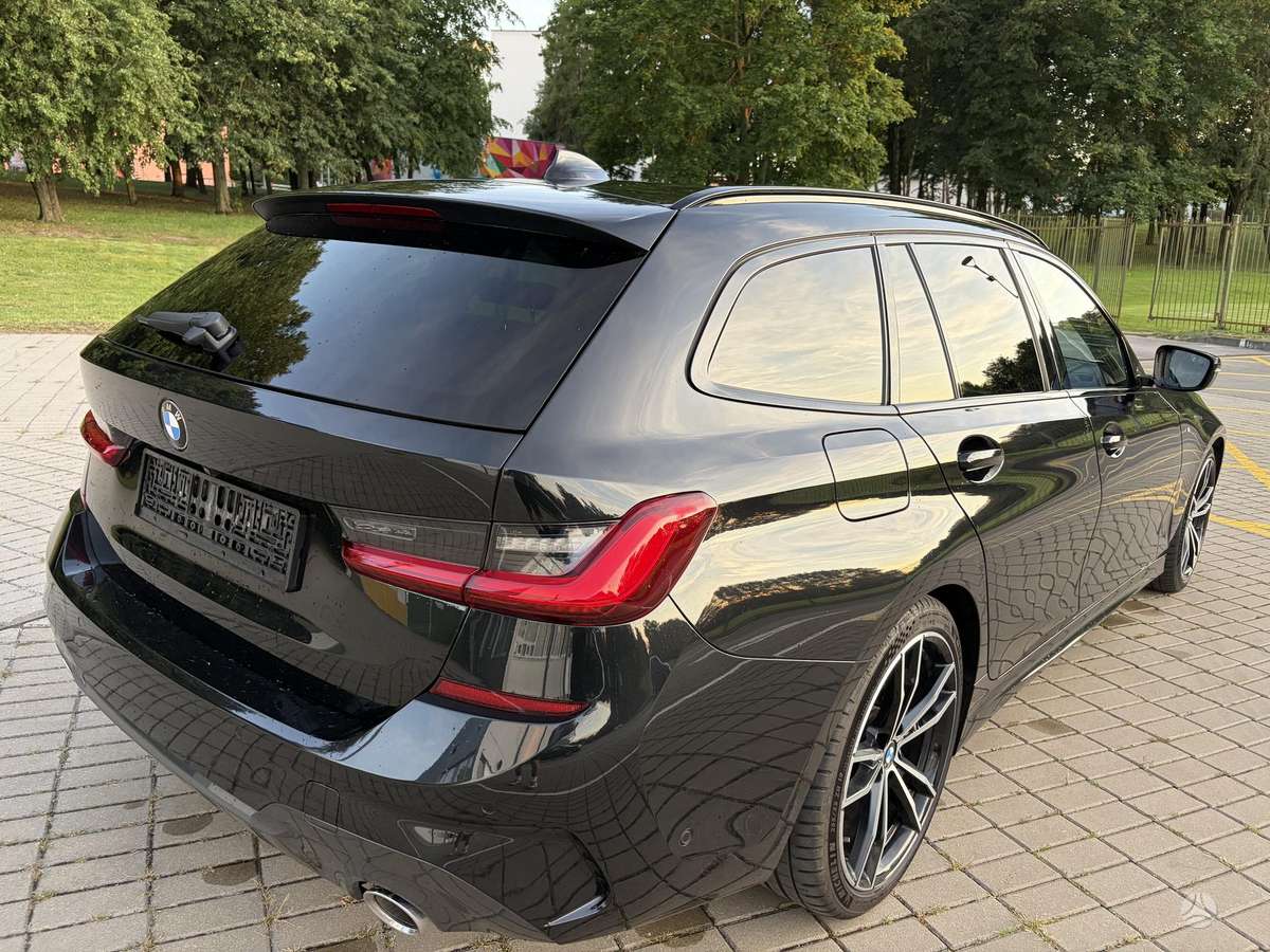 BMW 320, 2.0 l., wagon