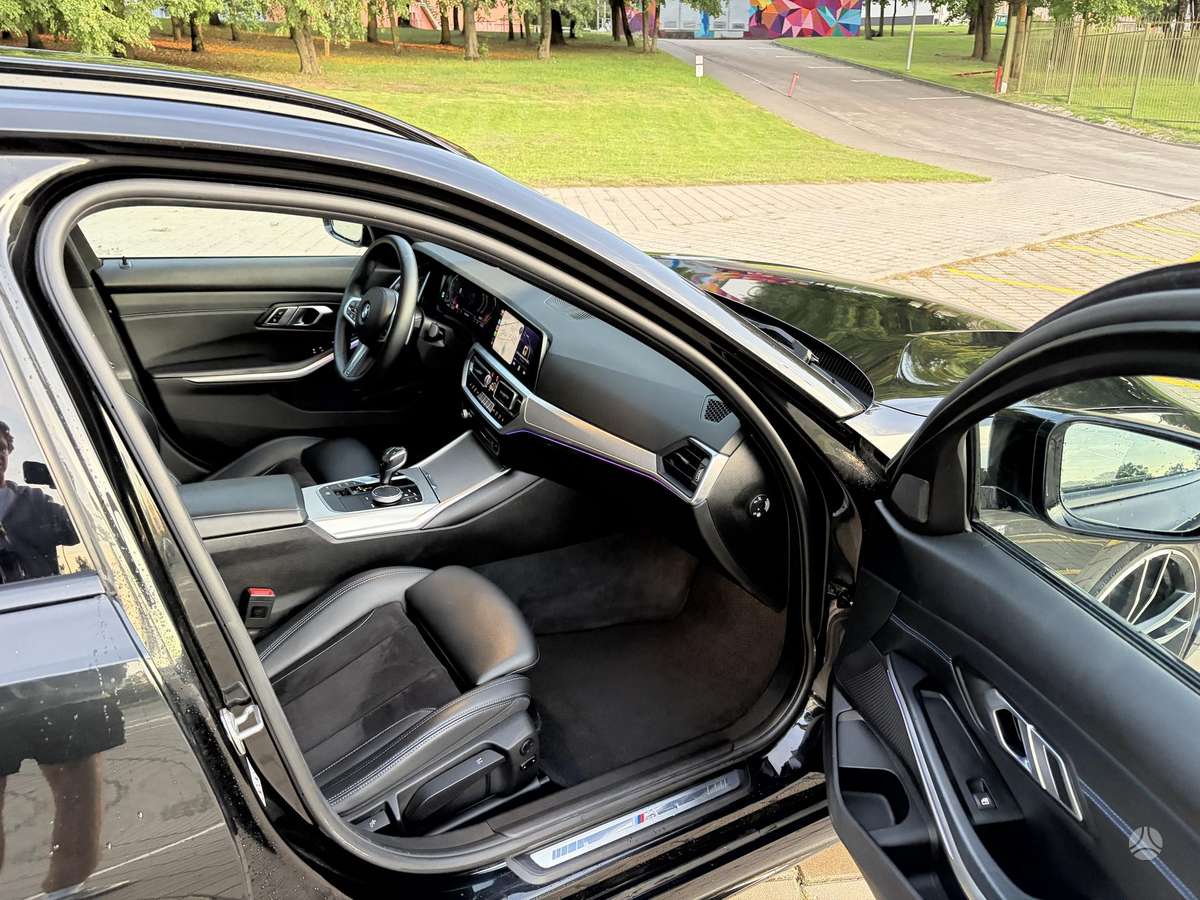 BMW 320, 2.0 l., wagon
