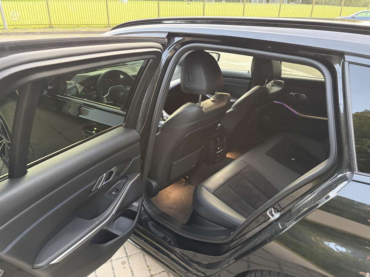 BMW 320, 2.0 l., Универсал