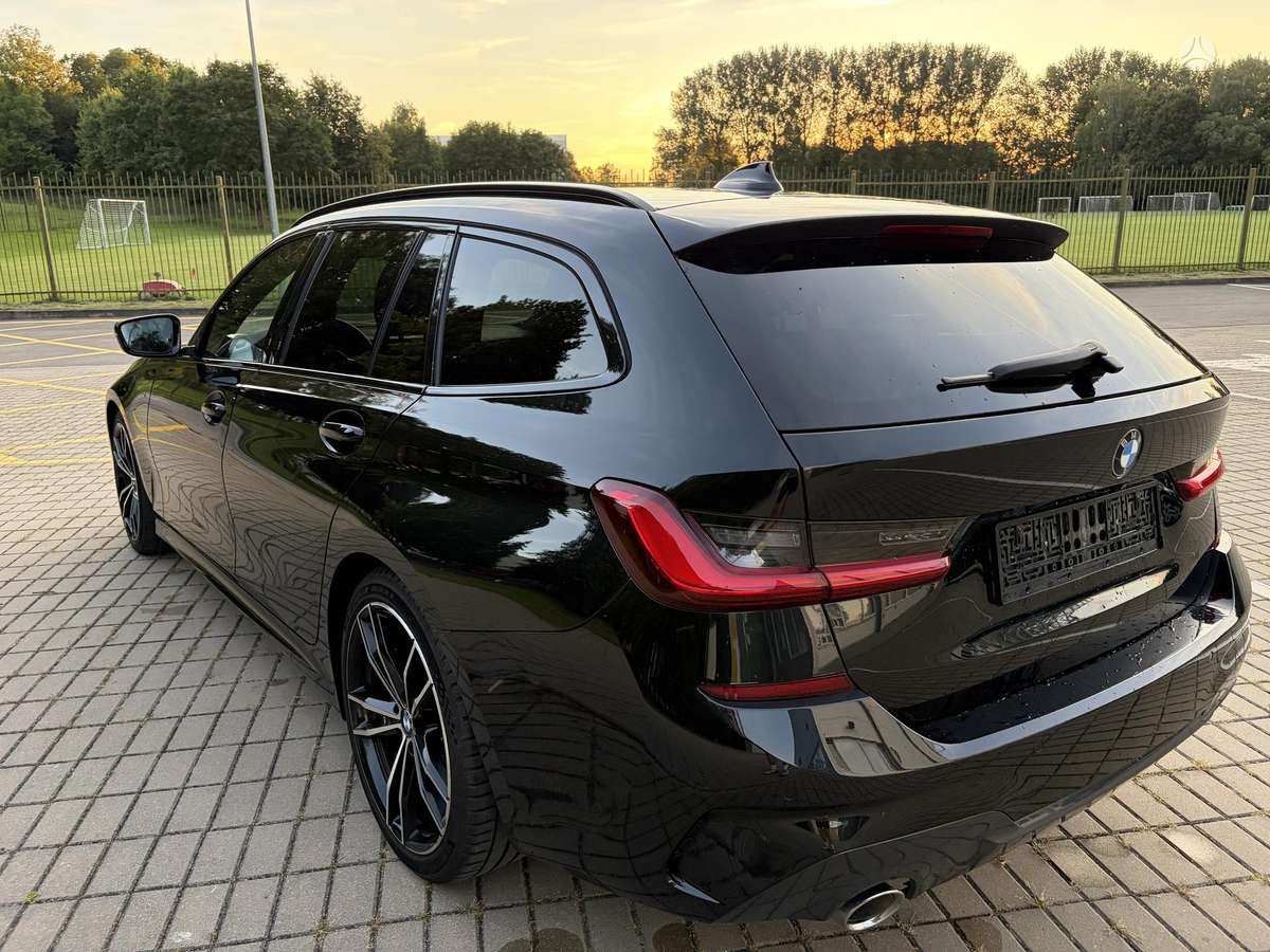 BMW 320, 2.0 l., wagon