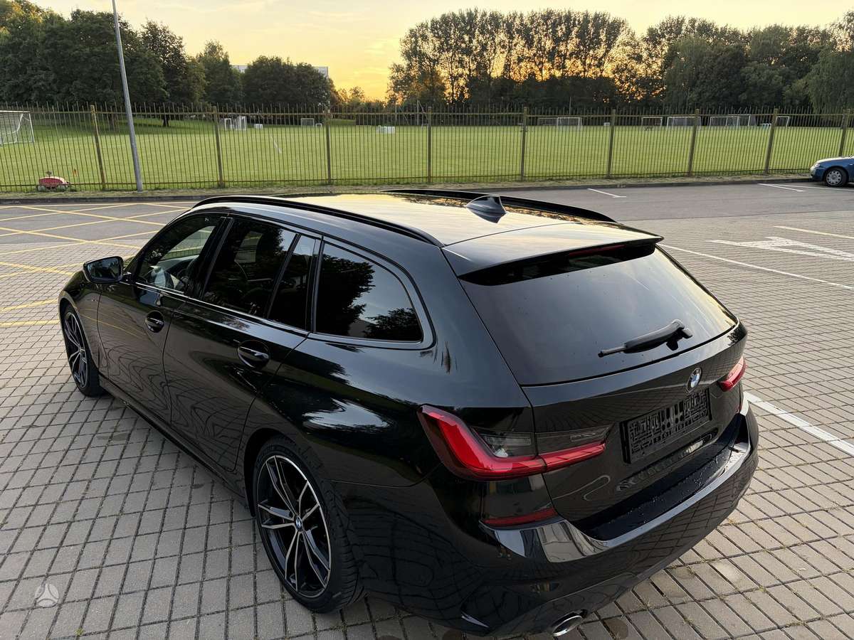 BMW 320, 2.0 l., wagon