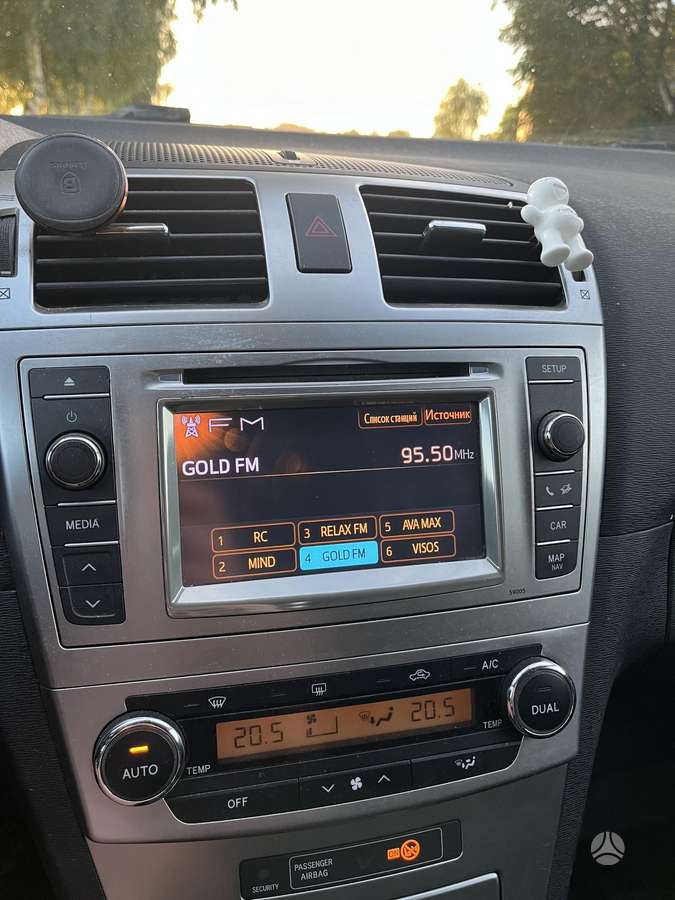 Toyota Avensis, 2.2 l., Универсал