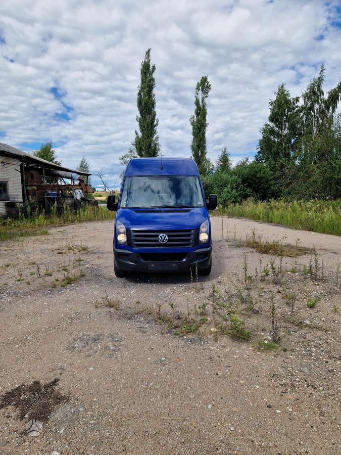 Volkswagen Crafter - 2