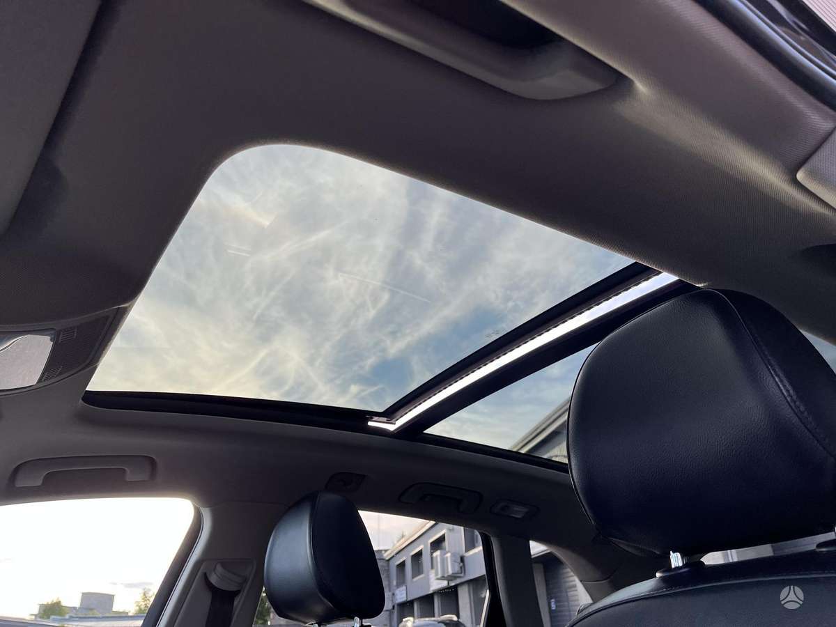 Audi Q5, 2.0 l., Внедорожник / Кроссовер