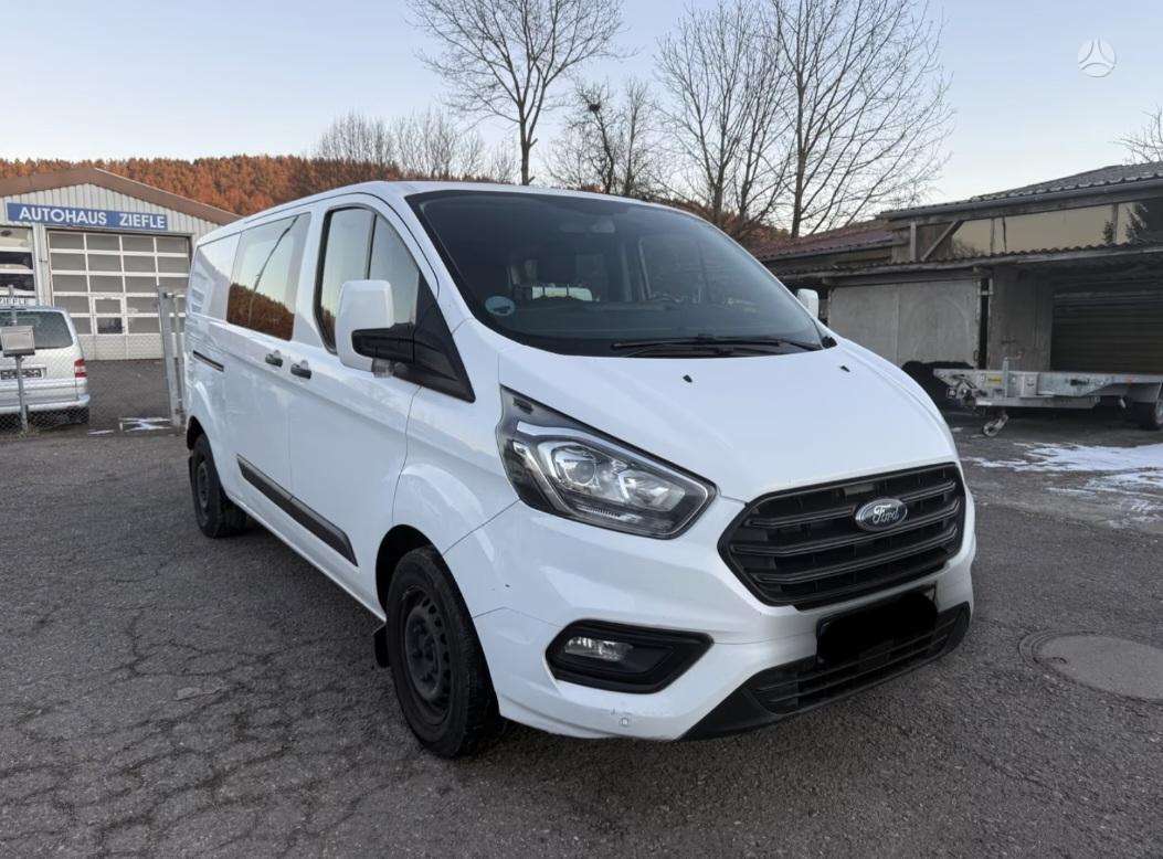 Ford Transit Custom dalimis