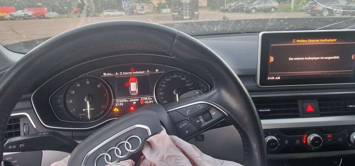 Audi A4, 2.0 l., Универсал