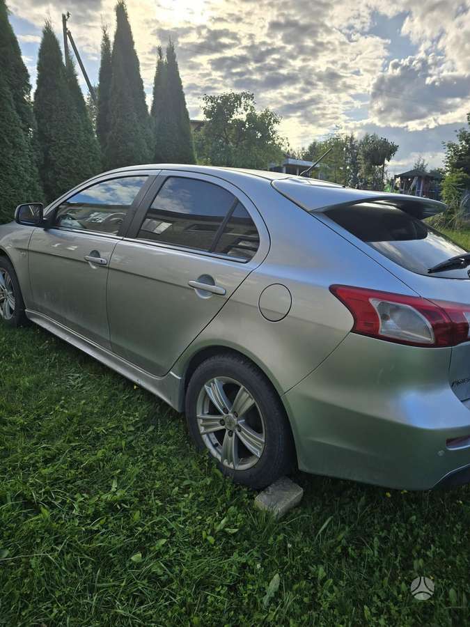 Mitsubishi Lancer, 1.8 l., hatchback