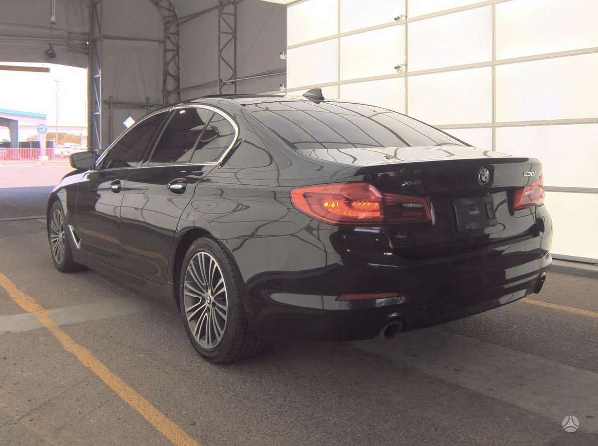 BMW 530, 2.0 l., Седан