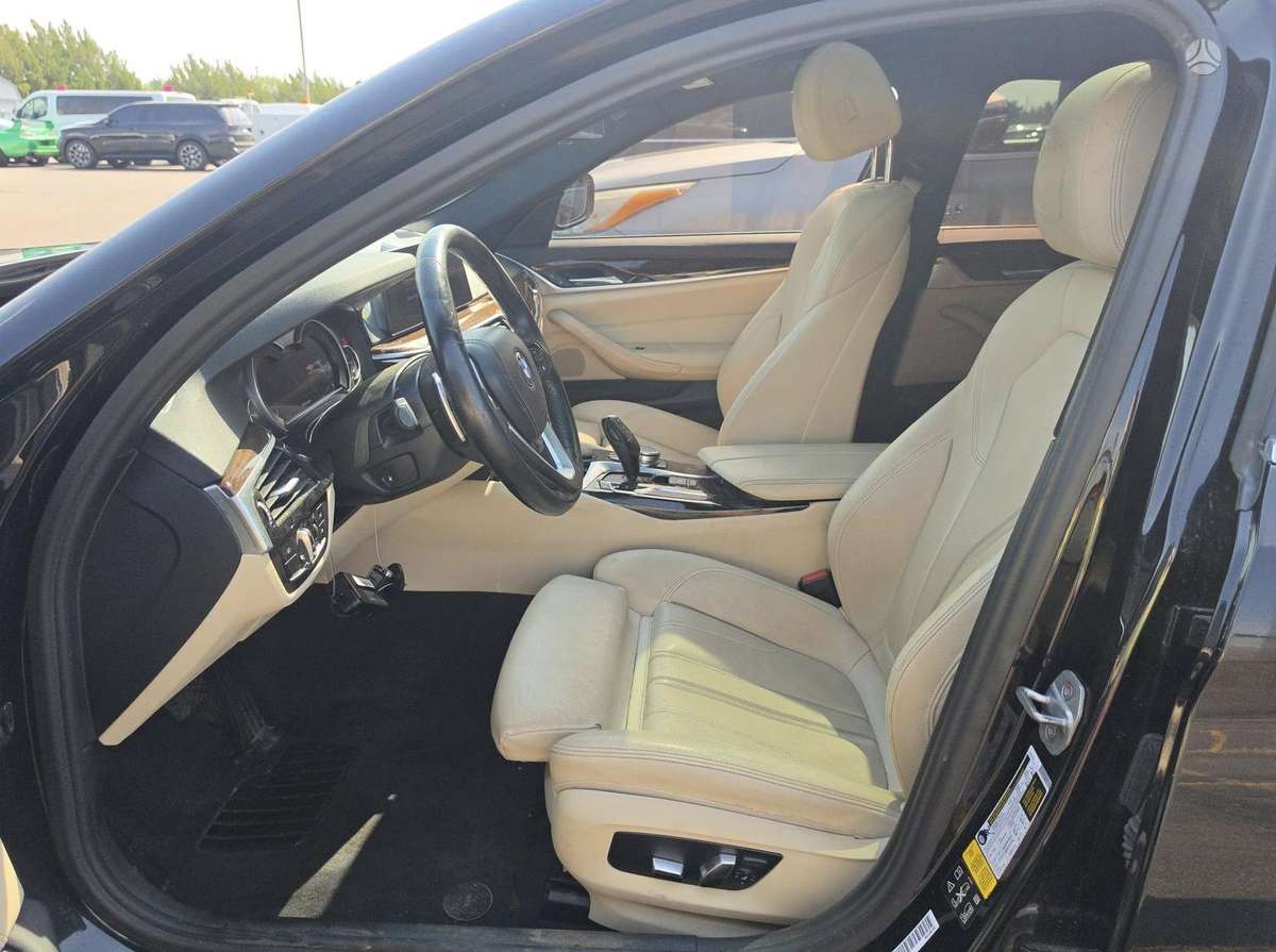 BMW 530, 2.0 l., Седан