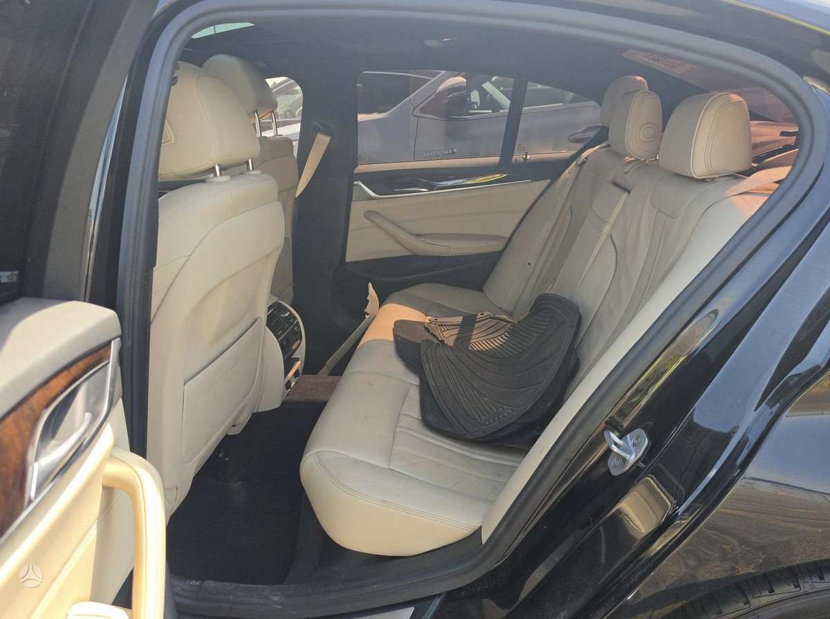 BMW 530, 2.0 l., Седан