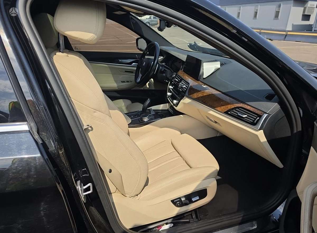 BMW 530, 2.0 l., Седан