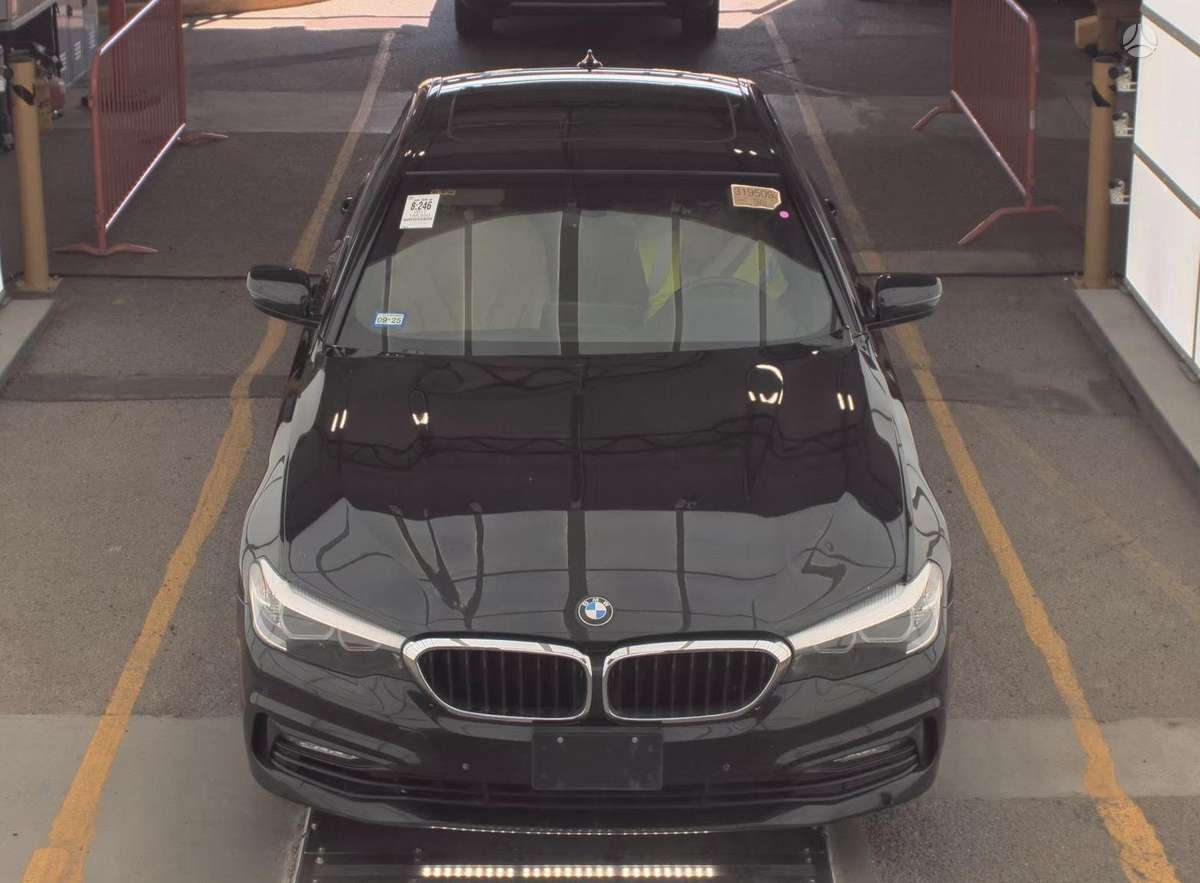 BMW 530, 2.0 l., Седан