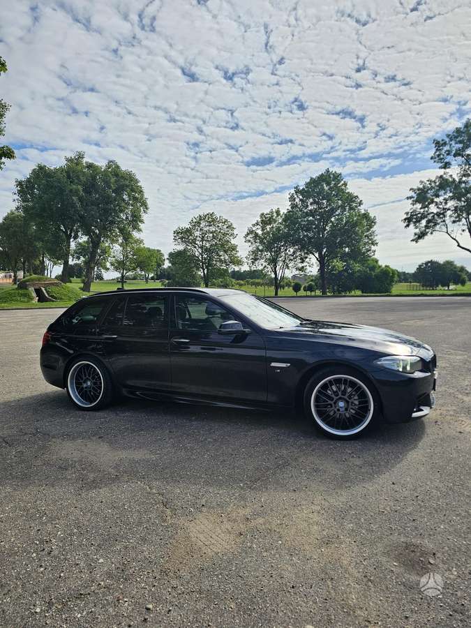 BMW 520, 2.0 l., wagon