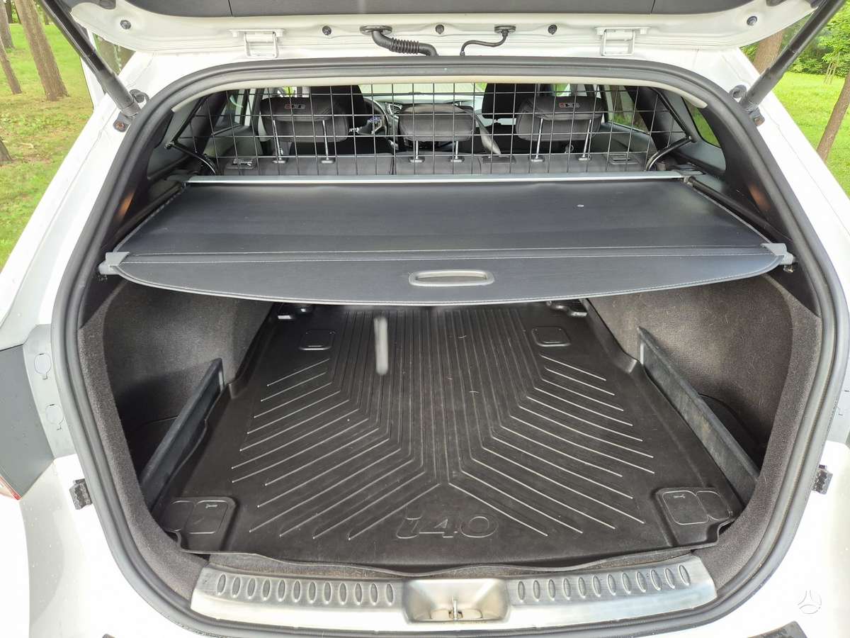 Hyundai i40, 1.7 l., Универсал