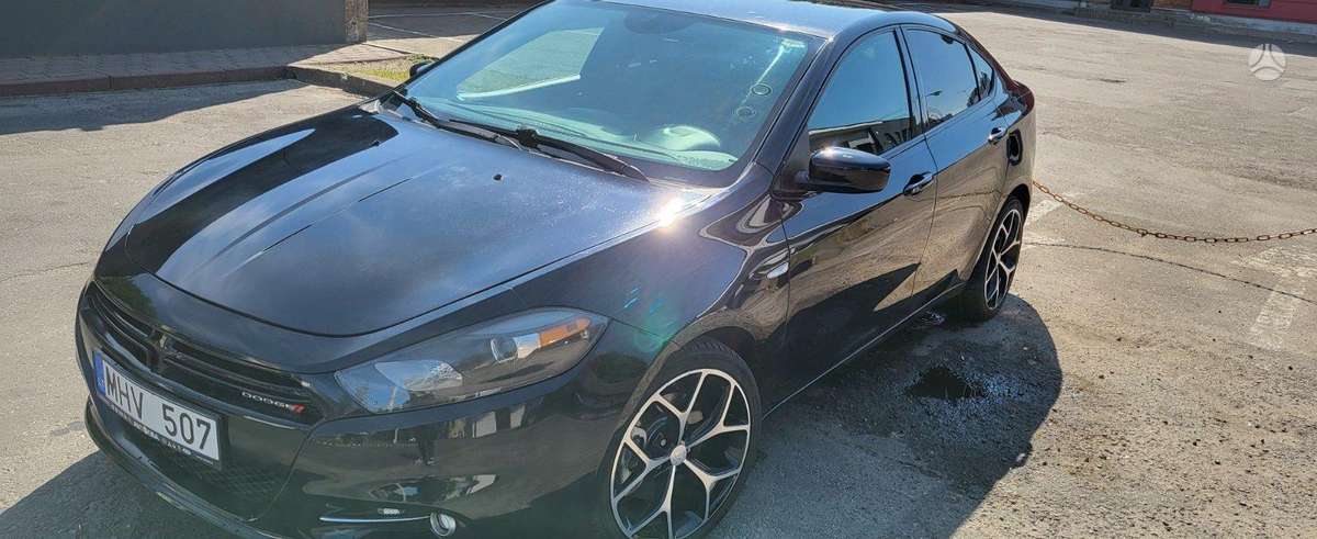 Dodge Dart, Седан