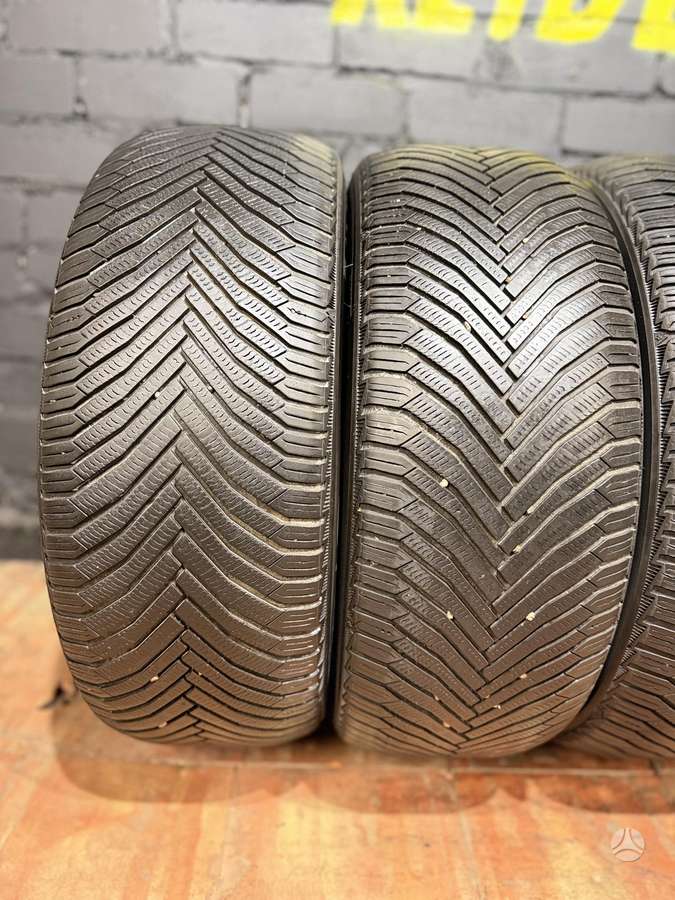 Michelin Alpin 7, winter 235/50 R19