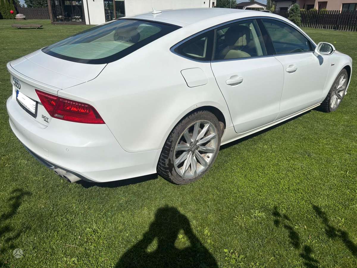 Audi A7, 3.0 l., Хэтчбек