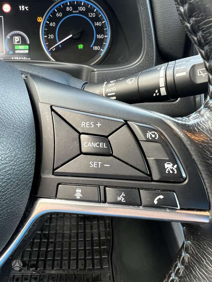 Nissan Leaf, 40 kWh, hatchback