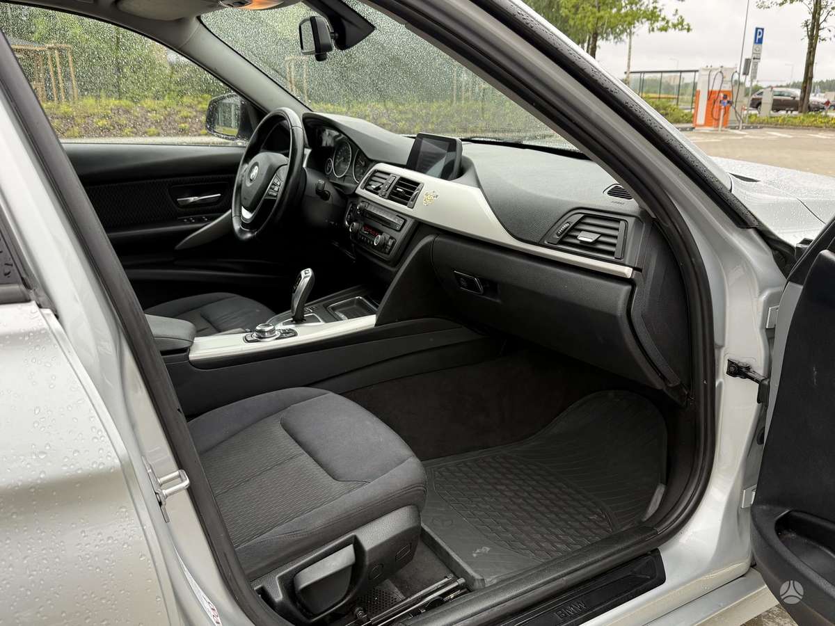 BMW 318, 2.0 l., Универсал