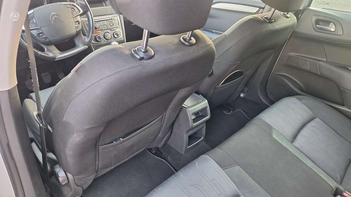 Citroen C4, 1.6 l., Хэтчбек