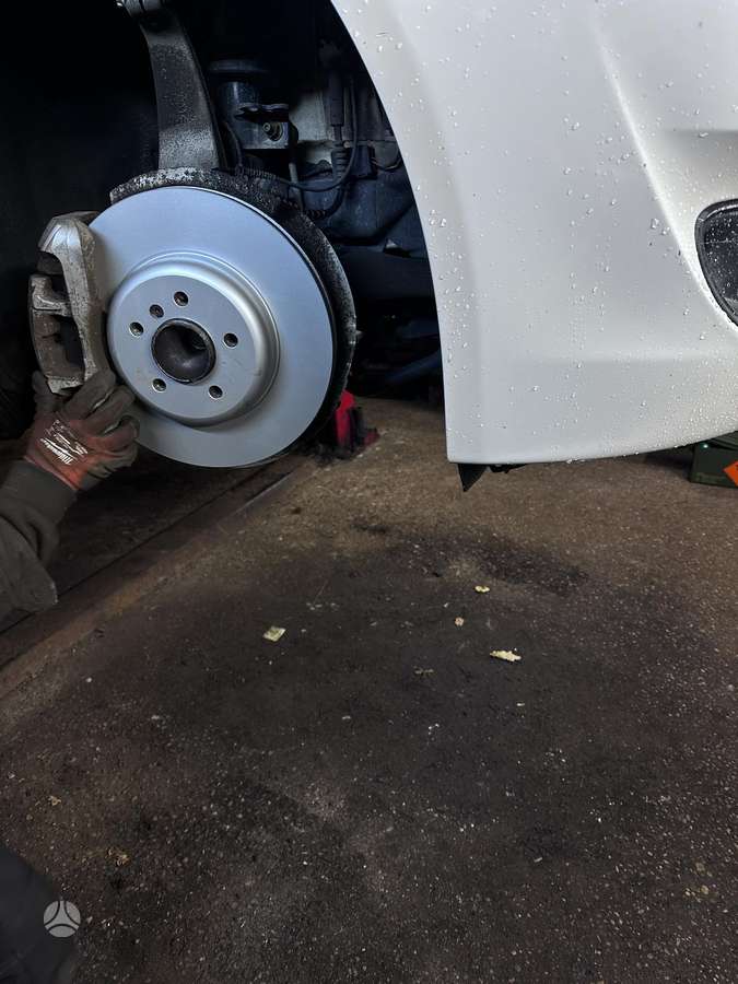 BMW 530, 3.0 l., Седан