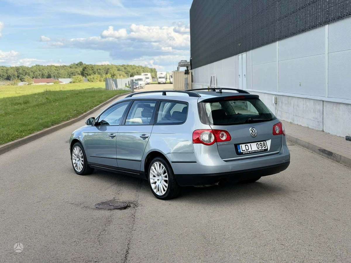Volkswagen Passat - 3