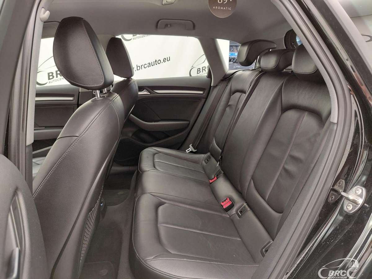 Audi A3, 1.0 l., hatchback
