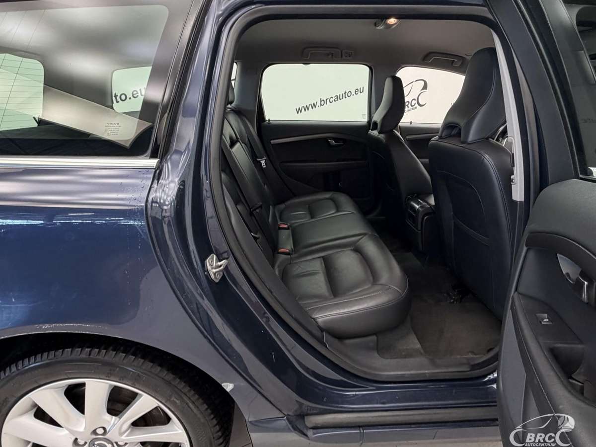 Volvo V70, 2.0 l., wagon