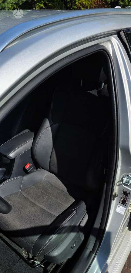 Toyota Corolla, 1.2 l., Универсал