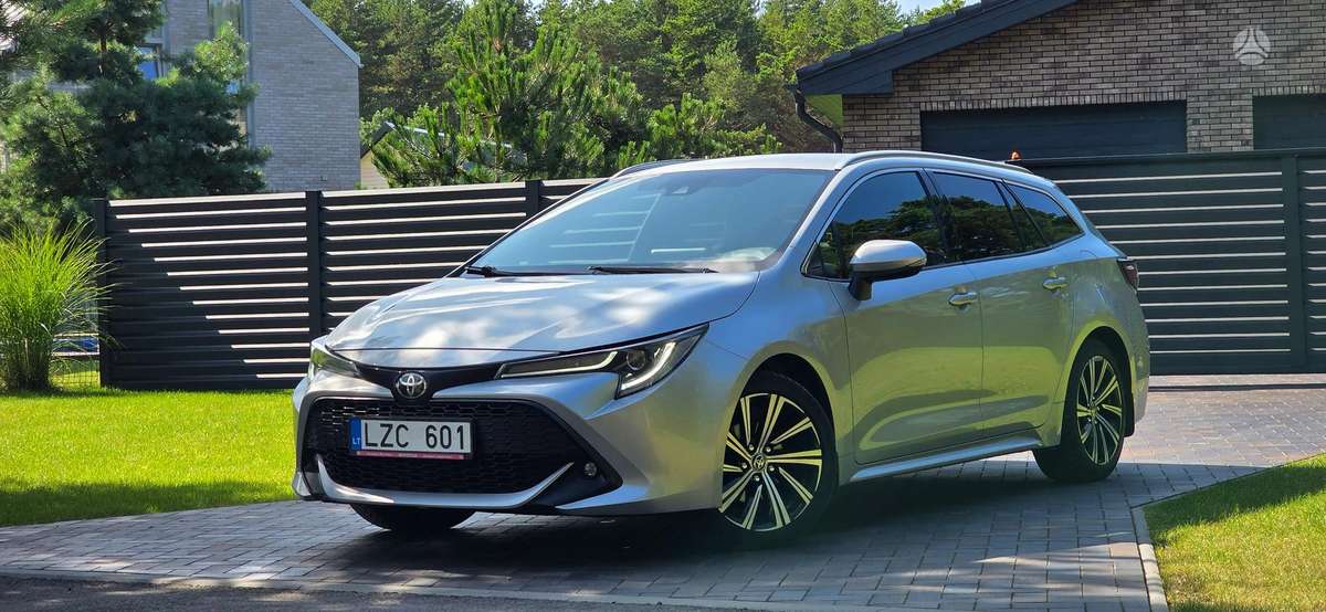 Toyota Corolla, 1.2 l., Универсал