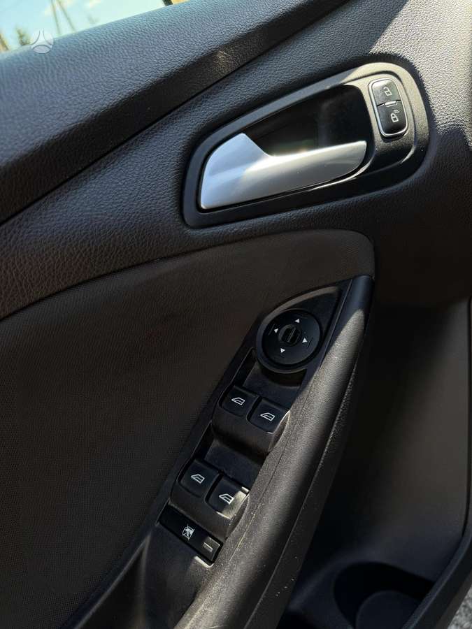 Ford Focus, 2.0 l., Хэтчбек