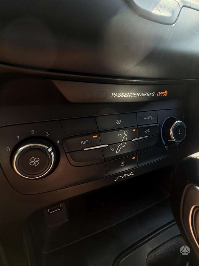 Ford Focus, 2.0 l., Хэтчбек