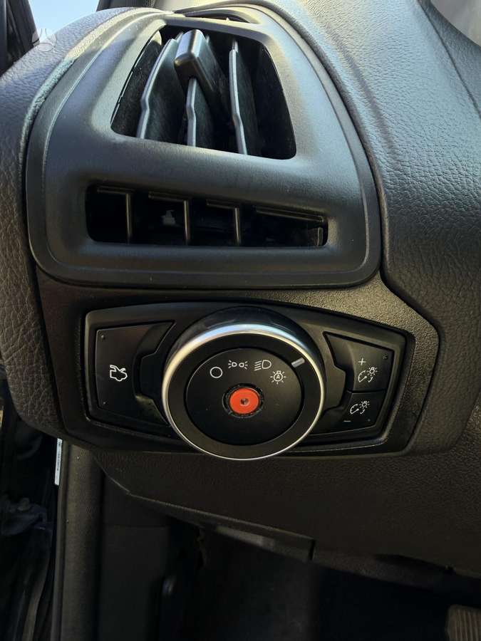 Ford Focus, 2.0 l., Хэтчбек