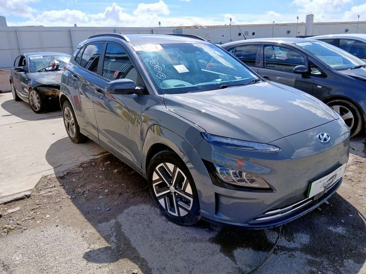Hyundai Kona dalimis