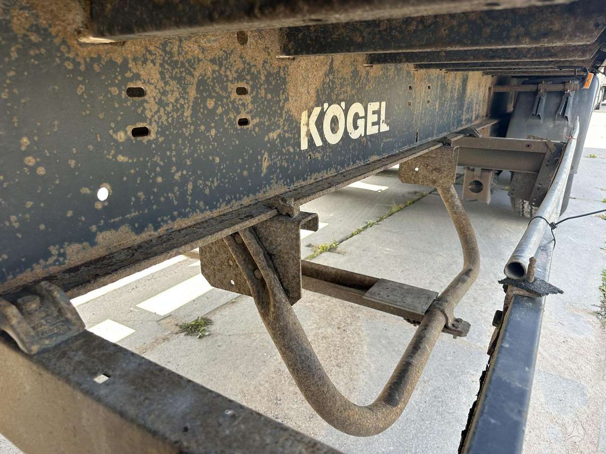 Kögel, bortinės su tentu